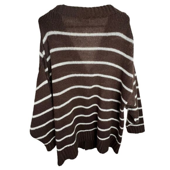 LuLaRoe Brown and White Striped Button Up Cardigan With Pockets - Picture 3 of 4